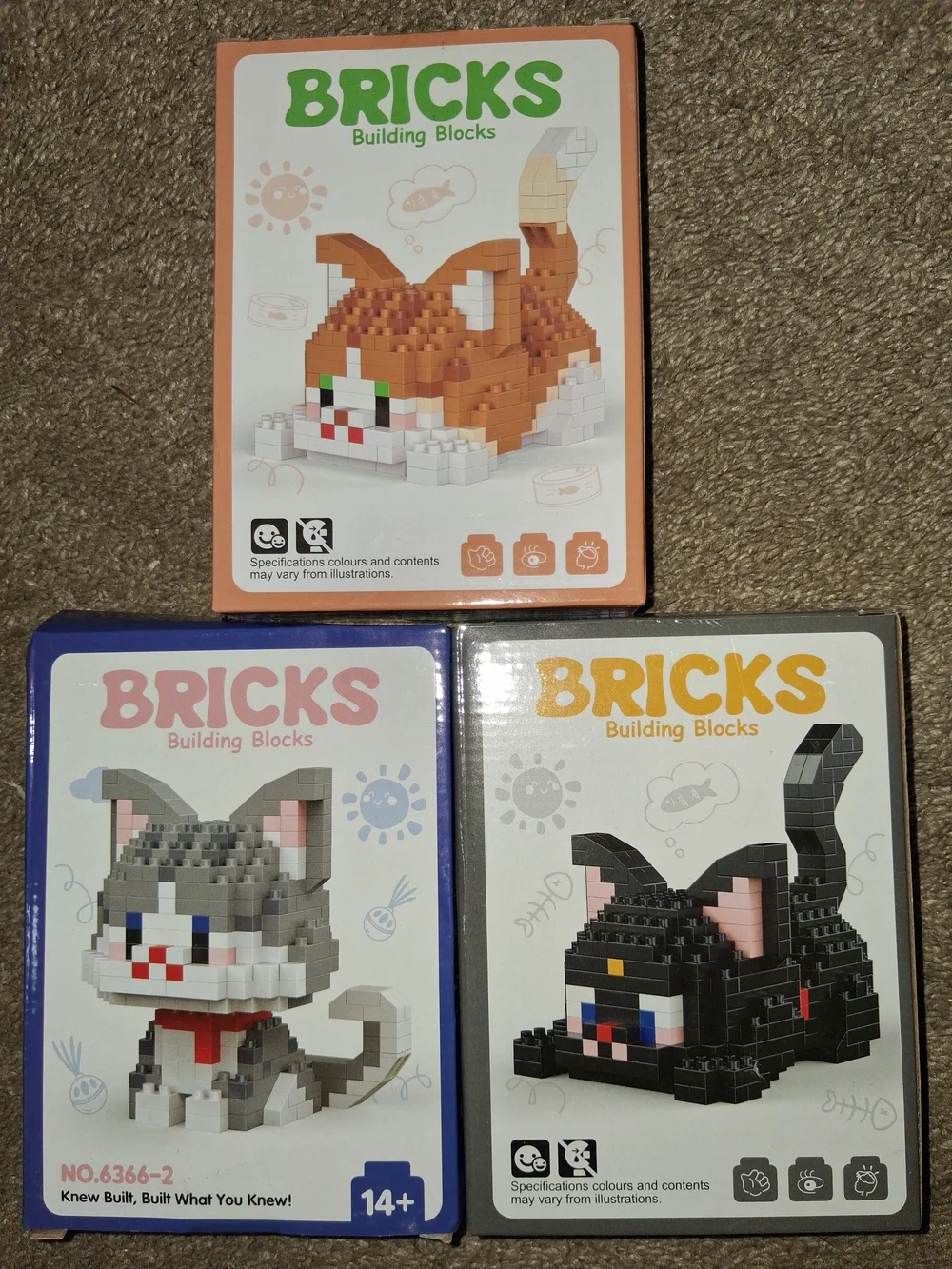 BRICKS Building Blocks Cat Toy Set - Assorted Colors (Orange, Gray, Black)